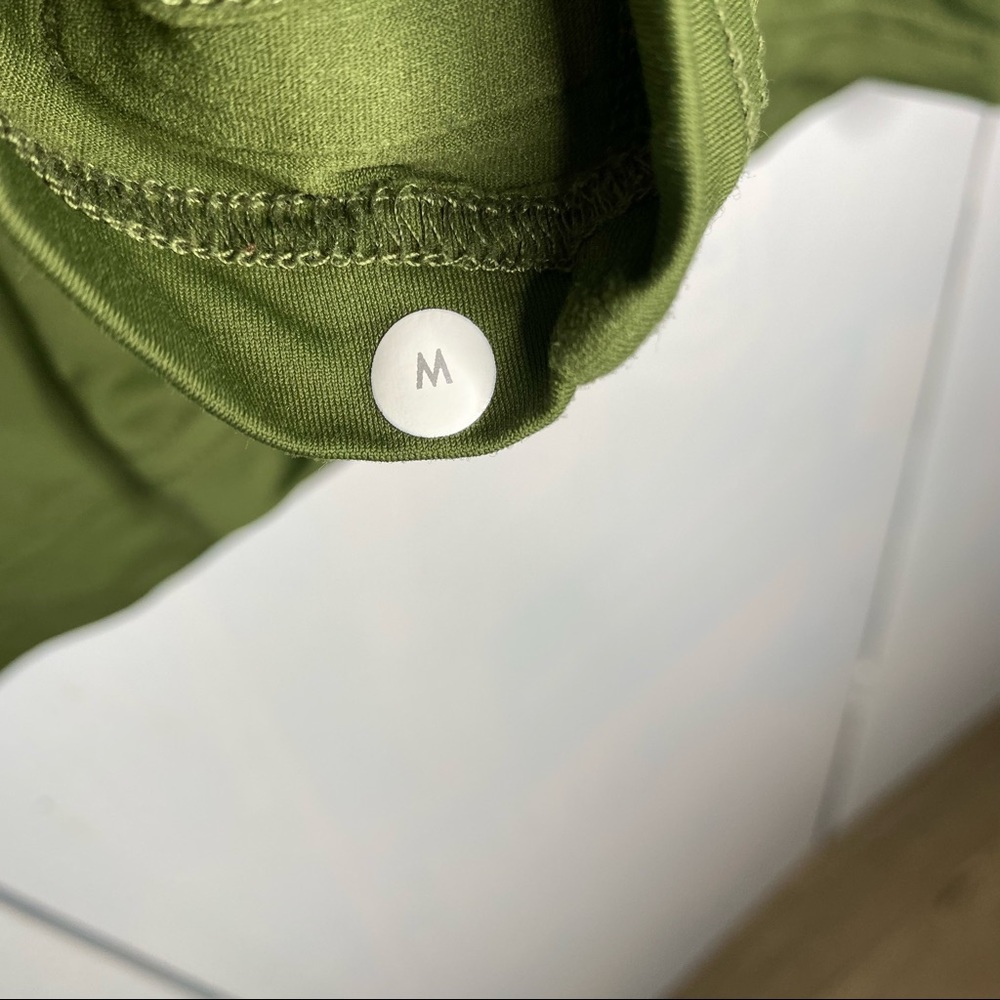Lululemon half zip sweater size M - Picture 5 of 8